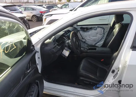 2018 Honda Civic Sport Touring z USA, uszkodzony, nr VIN SHHFK7H93JU419218